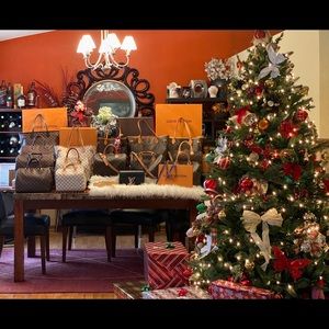 NFS : Visit Janeth’s Closet